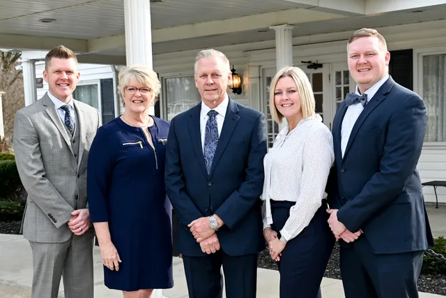 Gompf Funeral Service & Cremation - Cardington Chapel