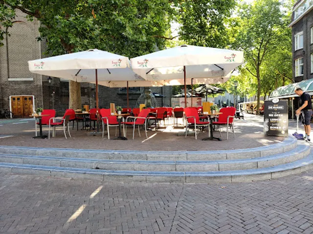 Eetcafé 'De Kleine'