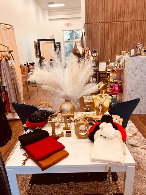 La Femme Chic Boutique