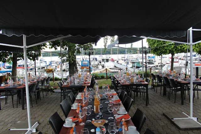 adda Cafe & Restaurant