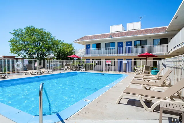 Motel 6 Pueblo, CO - I-25