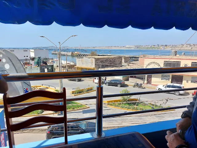 Cevichería El Coral Huacho