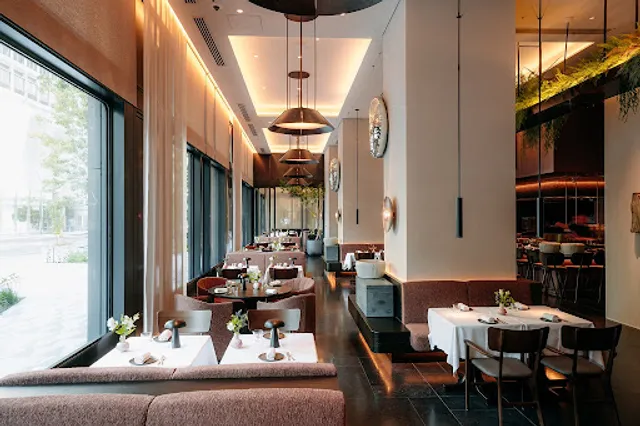 Le Pristine Restaurant Tokyo