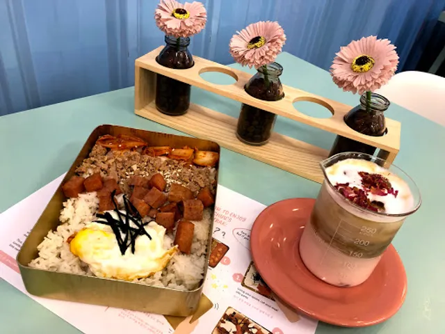 Michuu Coffee House 미츄 커피 하우스