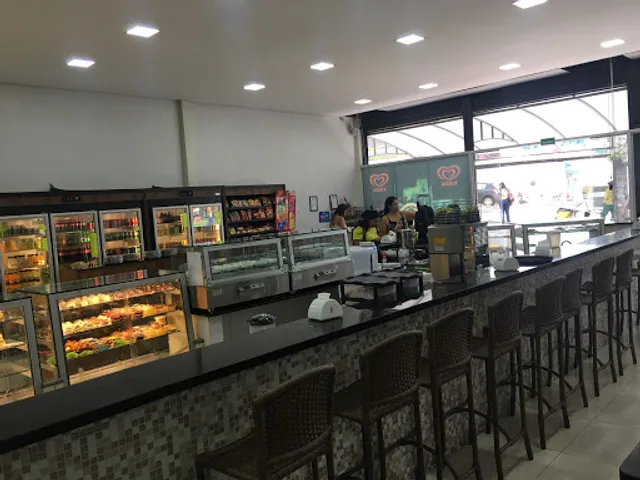 Padaria e Confeitaria Estrela