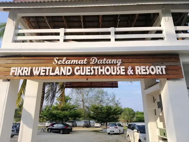 Fikri Wetland Guesthouse & Resort