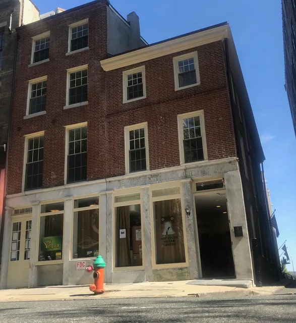 American Vegan Center