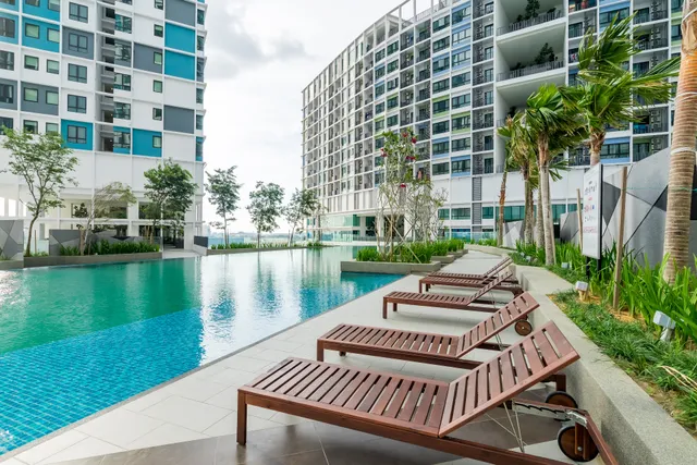 HostaHome Suites @ I-City