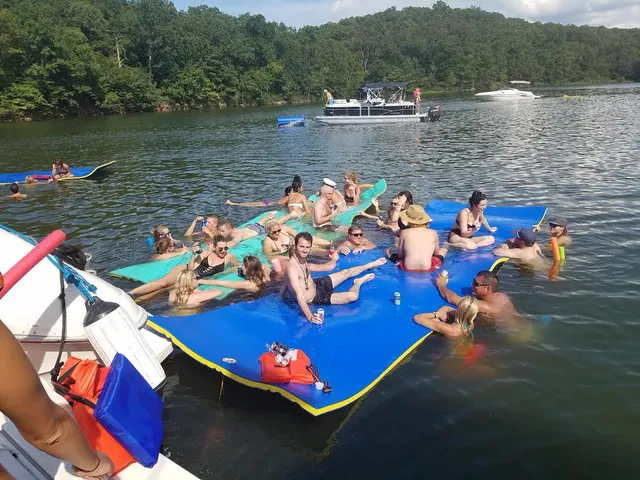 Austin Rental Boats