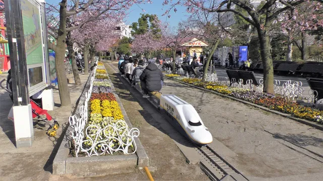 山ゆり峠駅（ミニ鉄道 終着駅）