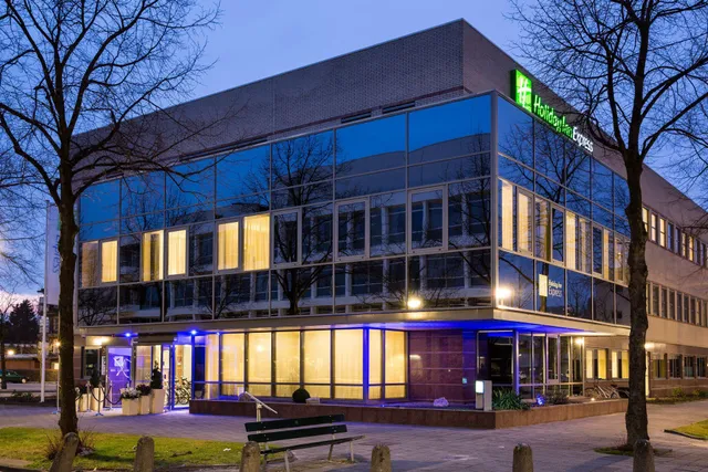 Holiday Inn Express Amsterdam - South by IHG