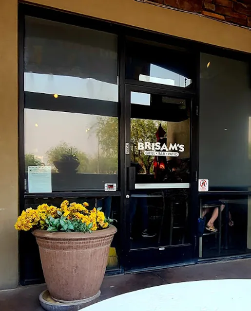 Brisam's Grill, Bar and Patio
