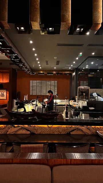 Camacho Italian Restaurant & Sushi Bar