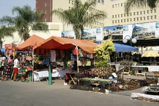 Pakati Market
