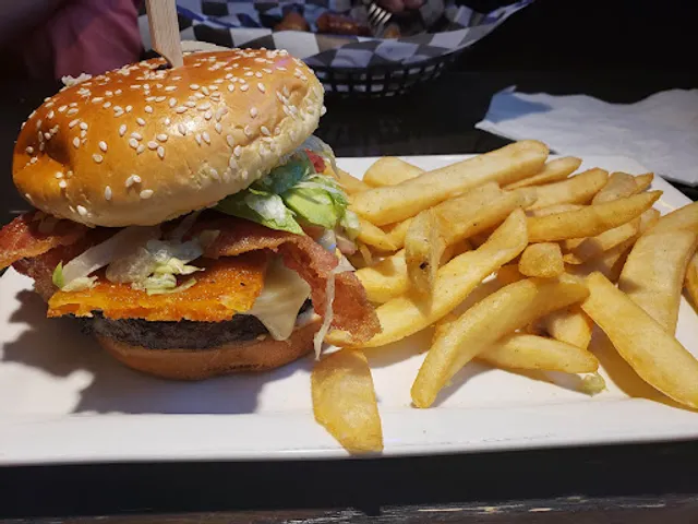 Red Robin Gourmet Burgers and Brews