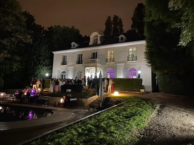 Privatelodge Chennevières