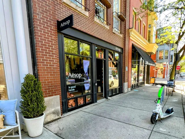 Aesop Lincoln Park