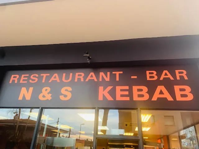 N&S restaurant bar pizza kebab