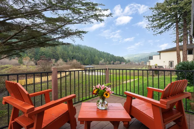 West Sonoma Inn & Spa