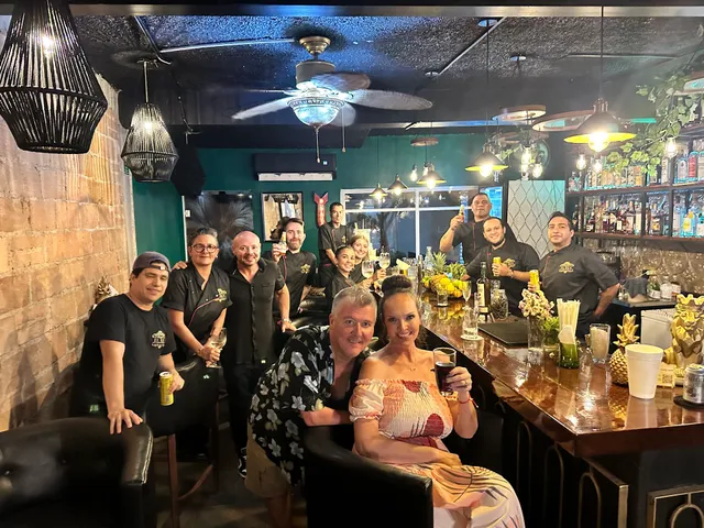 El Rey Bar & Grill PV