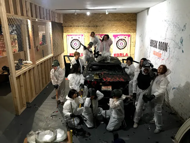BREAK ROOM LA - LA's Rage Room & Axe Throwing