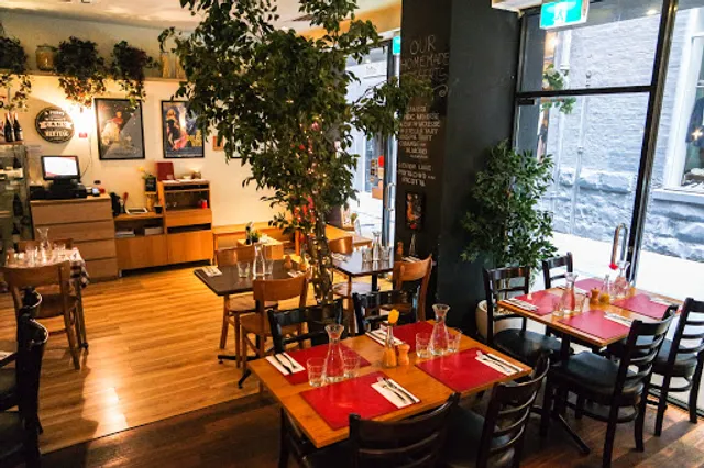 Maccaroni Trattoria Italiana