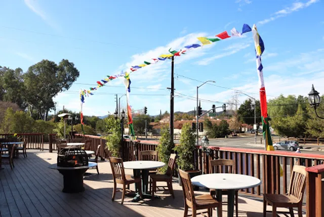 Mandala Restaurant - Tibetan, Japanese and Indian