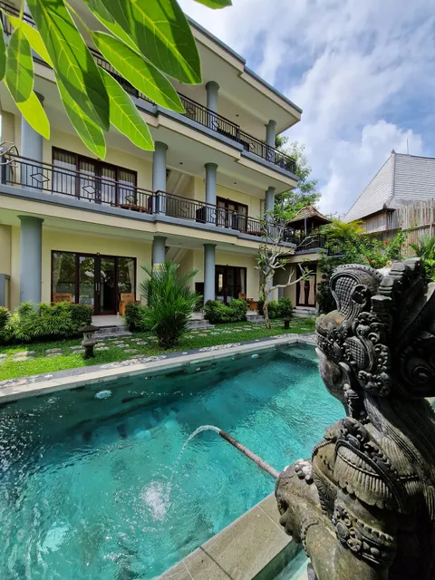 Mira Family Cottages