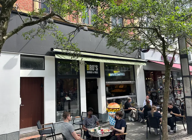 Bro's Burger og Fries