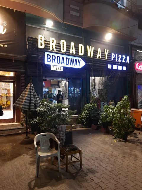 Broadway Pizza - Garden