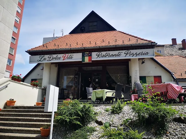 La Dolce Vita Ristorante & Pizzeria