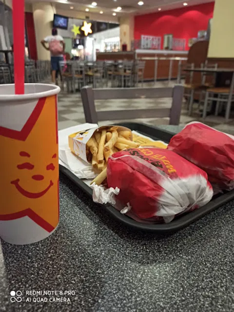 Carl's Jr Terraza Oblatos