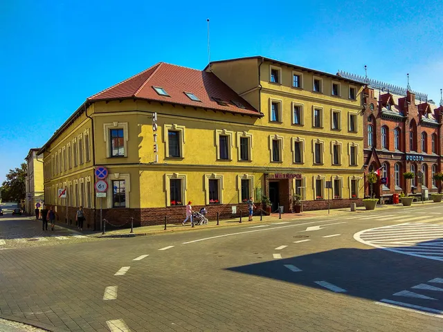 Metropol. Hotel, restauracja