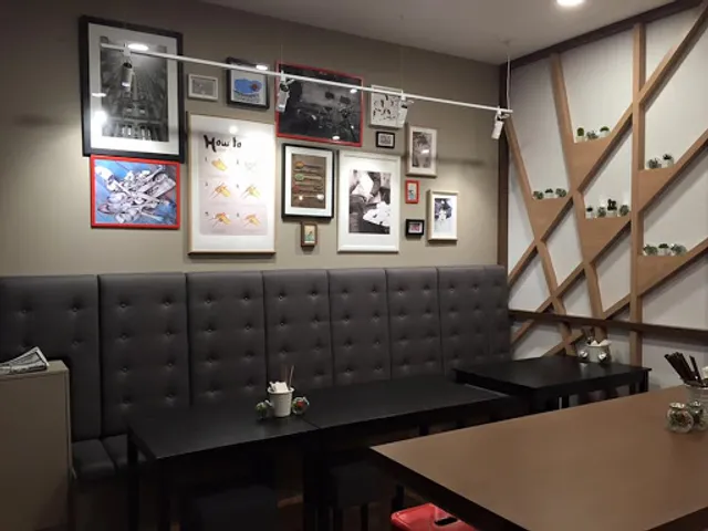 Sizzling wok restaurant