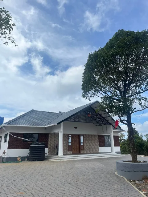 Brindavan Gardens Hiltop Homestay