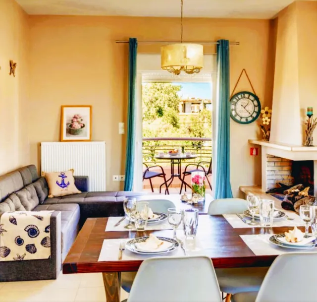 pearl kokkonaki apartment