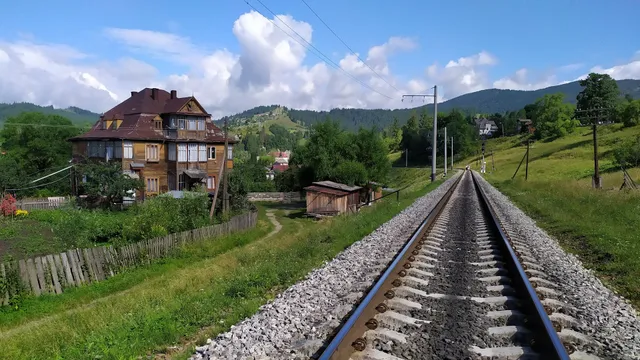 Gostyniy Dvir PetrovSki