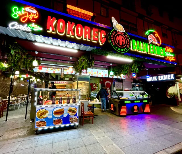 Meşhur midyeci Ahmet bostanlı