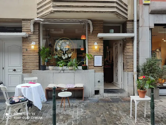 À l'Ombre de la Ville