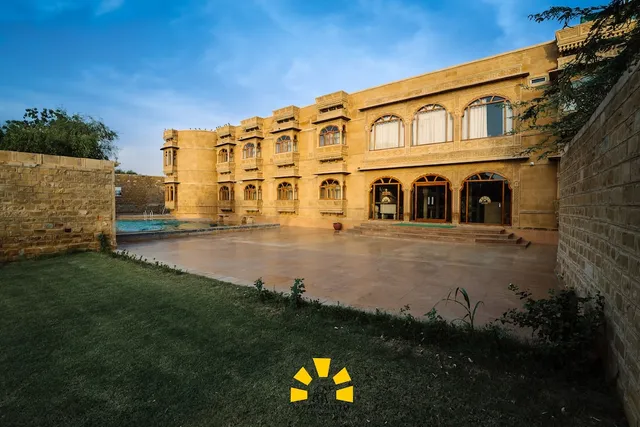 Hotel Golden Haveli