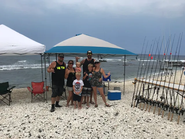 Kona Shoreline Fishing Adventure