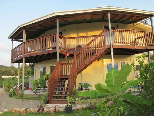 Island Breeze House アイランドブリーズ・ハウス