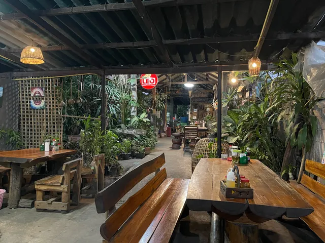 Laab Kai Meuang Phan Waen