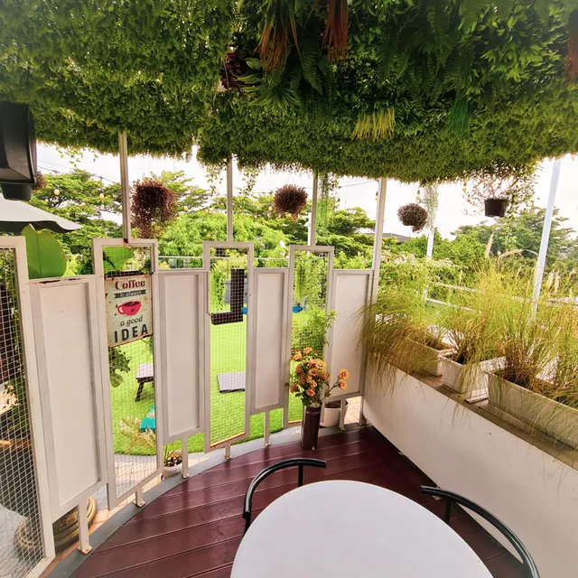 Klangen Coffee & Resto