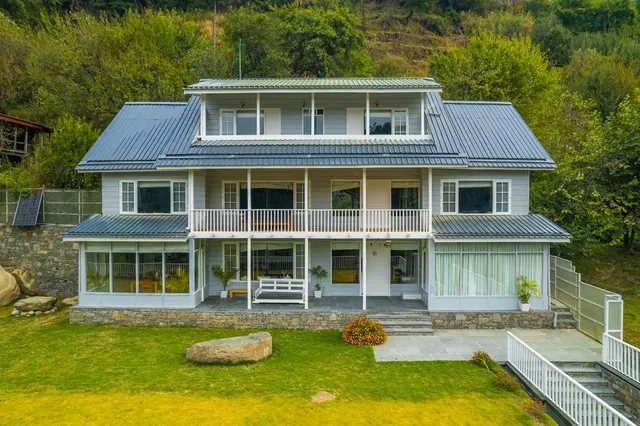 StayVista at Riverside Symphony