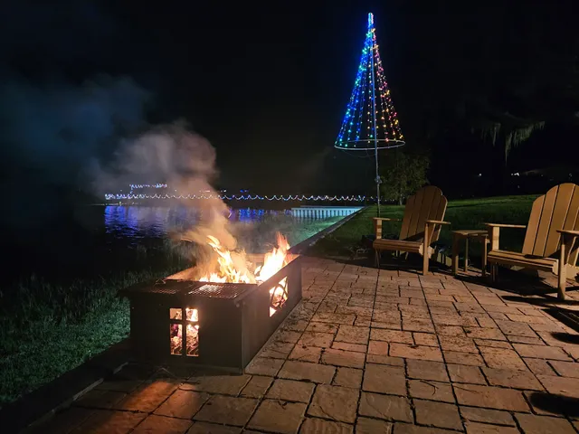 Tammy's Lakeside Hideaway