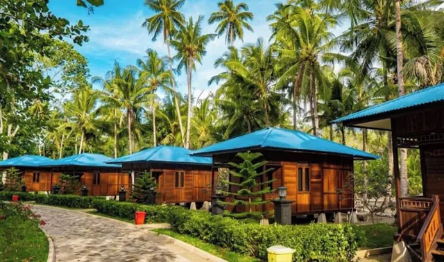 Sansapore Pacific Park Beach Resort