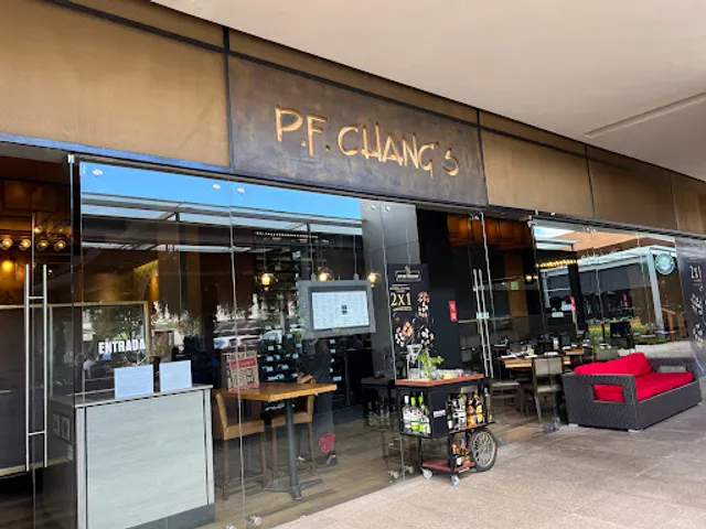 P.F. Chang's León