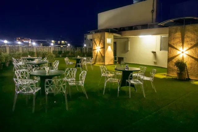 Hotel Ganges Grand - Varanasi