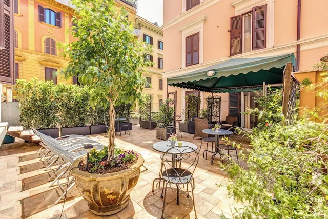 THE Sixth suites central